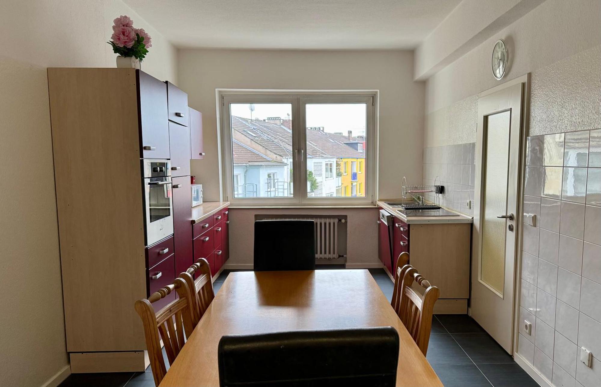 Graf-Adolflux Apartamento Düsseldorf Exterior foto